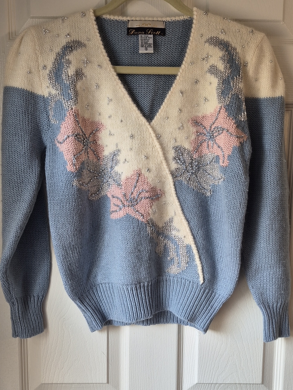 Dana Scott Cream & Light Blue Floral V-Neck Sweater